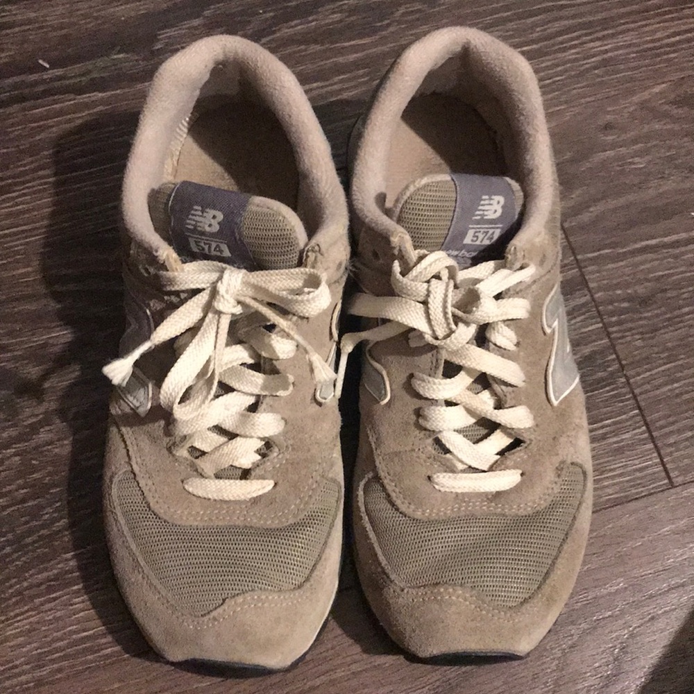 New balance shoes